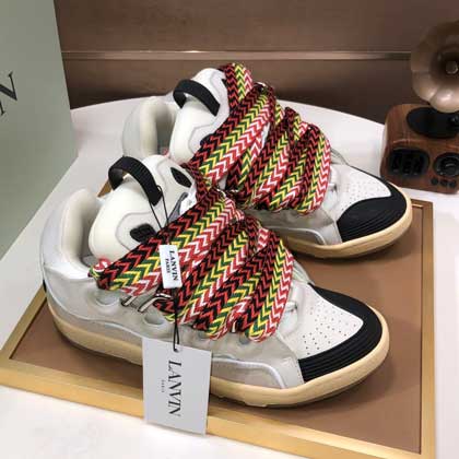 浪凡CLAY原版定制情侶板鞋，博主同款