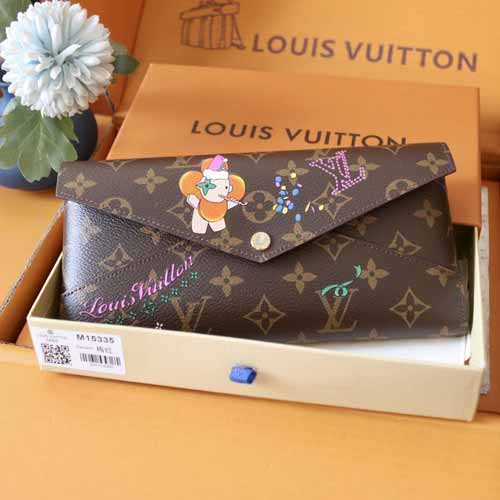 LV M15335 三件套信封包：原單品質