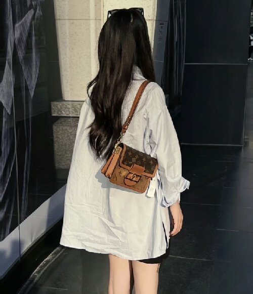 LV經典達芙妮DAUPHINE單間女包M45958