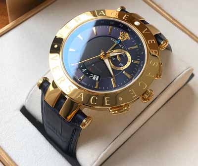 范思哲標(biāo)志性logo頭雕杜莎鬧鈴石英手表