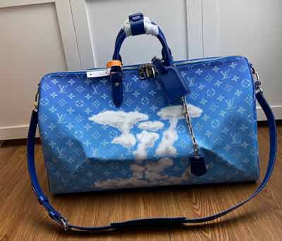 路易威登品牌新款Keepall Bandoulière 50 藍(lán)天白云