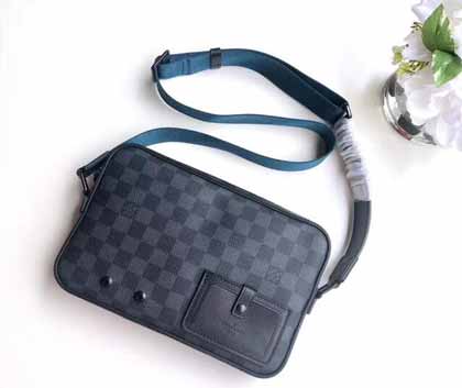 2019春夏季前預展系列創作的lv郵