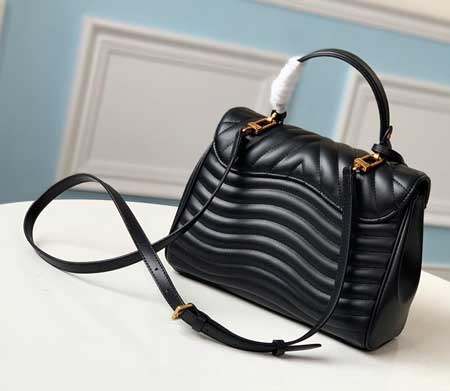 2019秋季波浪紋NEW WAVE TOP HANDLE全皮v字三角蓋頭手袋M53932黑色