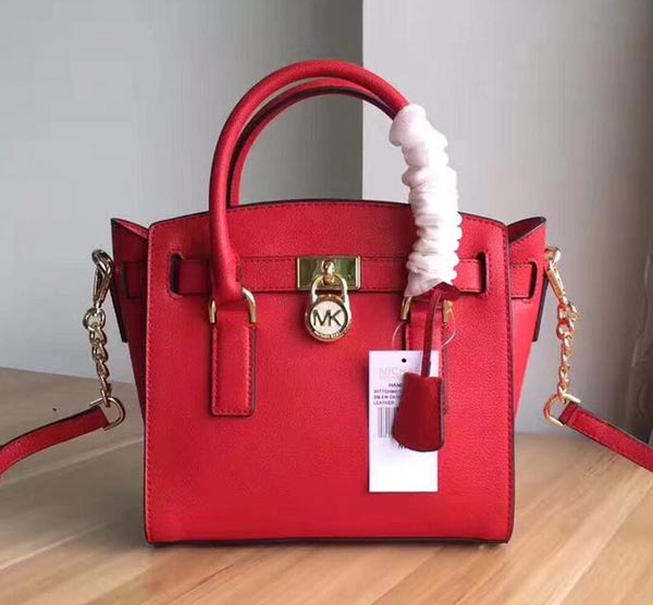 Michael Kors官網同步新款鎖頭包