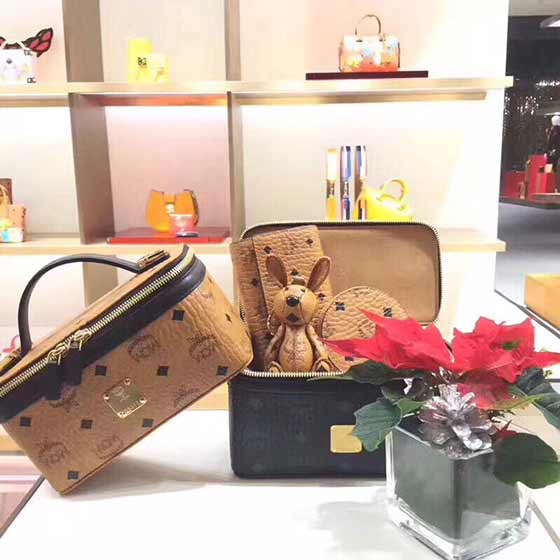 原單mcm字母印花Visetos涂層帆布化妝盒