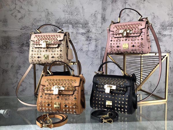 MCM經典施華洛世奇水晶鉚釘迷你斜挎包