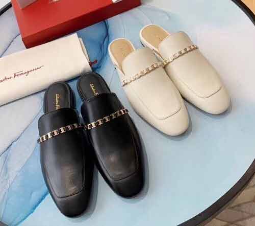 Ferragamo菲拉格慕官網同款Vara金色搭鏈穆勒鞋