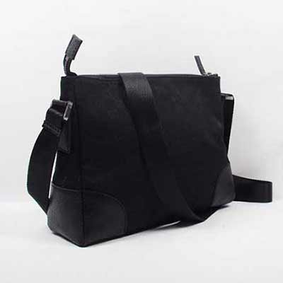 古琦男包包男士斜挎包男式單肩包拉鏈包gucci運動包114273黑