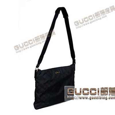 古奇雙G黑色絲光郵差包帆布斜挎包190628