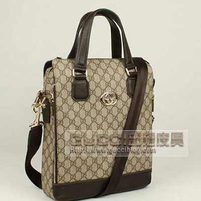 古奇2012新款防水料男包289182咖啡色