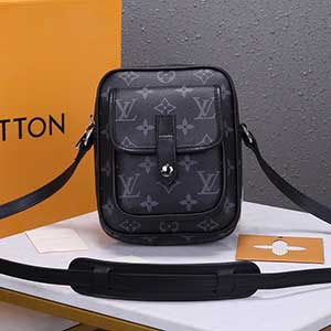 LV男士時商務老花WEARABLE WALLET系列郵差包M69404