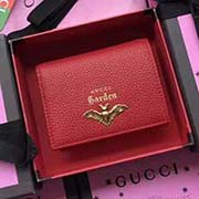 GUCCI古奇 不管是用料 做工 logo 鋼印 編碼 走線 每一個細(xì)節(jié)都將古奇的精彩內(nèi)涵表現(xiàn)得淋漓盡致 質(zhì)量保證 售后無擔(dān)憂 原廠材料!實物拍攝 質(zhì)量如圖可見 型號:516938尺寸:11*9*3