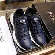  B O S S 2018官方新款 原版精良楦型 大方時(shí)尚的設(shè)計(jì) 進(jìn)口胎牛皮 頭層羊內(nèi)里 原版耐磨防滑發(fā)泡大底 休閑時(shí)尚輕薄新品 高品質(zhì)舒適顯大氣。顏色：黑 藍(lán) 兩色可選。碼數(shù)：38-4445可定做