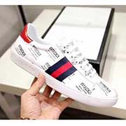  新款。全套包裝 情侶款高等版本 歡迎對比 Gucci古奇 新小白鞋3D打印系列休閑便鞋！官網1：1打造。鞋面采用進口牛皮3D打壓。內里采用優質水紋羊里柔軟舒適。挑剔的選料精致的做工給您好的享受。