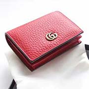 GUCCI古奇 不管是用料 做工 logo 鋼印 編碼 走線 每一個細節都將古奇的精彩內涵表現得淋漓盡致 質量保證 售后無擔憂 原廠材料！實物拍攝 質量如圖可見 型號：456126尺寸：11*9*3