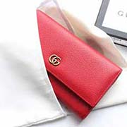 GUCCI古奇 不管是用料 做工 logo 鋼印 編碼 走線 每一個細節都將古奇的精彩內涵表現得淋漓盡致 質量保證 售后無擔憂 原廠材料！實物拍攝 質量如圖可見 型號：456116尺寸：19*10*3