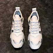 巴黎世家官網限量款 系列產品 眾多明星至愛 休閑時尚c經典紋路 內里 皮 簡約大氣而不失雅致 精良詮釋鞋履新靈感 經典與時尚融為一體高等品質 值得信賴 38一44