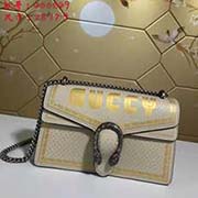 gucci進口牛皮 原廠五金！精致做工 獨家實物拍照 質(zhì)量如圖可見 款號: 400249尺寸：寬28*高17*側(cè)寬9顏色：白色