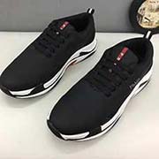 新款官網 PRADA 普拉達高 版本青年人運動風運動休閑 男士2018專柜同步發售 意大利進口原版精選頭層柔軟牛皮。透氣舒適 拒絕脫色磨腳鞋底：原廠特供原版底 鞋面壓原版花圖案 法國懶人風格設計 品質