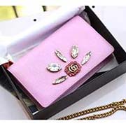 GUCCI古奇 不管是用料 做工 logo 鋼印 編碼 走線 每一個細節都將古奇的精彩內涵表現得淋漓盡致 質量保證 售后無擔憂 原廠材料！實物拍攝 質量如圖可見 型號：499782尺寸：20*12.5