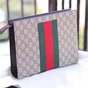 GUCCI古奇 不管是用料 做工 logo 鋼印 編碼 走線 每一個細(xì)節(jié)都將古奇的精彩內(nèi)涵表現(xiàn)得淋漓盡致 質(zhì)量保證 售后無擔(dān)憂 原廠材料！實(shí)物拍攝 質(zhì)量如圖可見 型號：475316尺寸：26*20*6