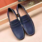 高等GUCCI-----紳士格調(diào)！男士高等休閑豆豆鞋！選用進口優(yōu)質(zhì)頭層牛皮 皮質(zhì)細膩 舒適羊皮內(nèi)里 精心制作！等你來慢慢品味！38-44碼可訂做45