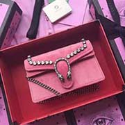 GUCCI古奇 不管是用料 做工 logo 鋼印 編碼 走線 每一個細節(jié)都將古奇的精彩內(nèi)涵表現(xiàn)得淋漓盡致 質(zhì)量保證 售后無擔憂 原廠材料！實物拍攝 質(zhì)量如圖可見 型號：476432尺寸：16.5*10