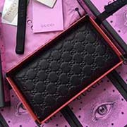 GUCCI古奇 不管是用料 做工 logo 鋼印 編碼 走線 每一個細節都將古奇的精彩內涵表現得淋漓盡致 質量保證 售后無擔憂 原廠材料！實物拍攝 質量如圖可見 型號：233194尺寸：21*10*2