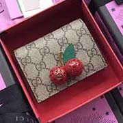 GUCCI古奇 不管是用料 做工 logo 鋼印 編碼 走線 每一個細節都將古奇的精彩內涵表現得淋漓盡致 質量保證 售后無擔憂 原廠材料！實物拍攝 質量如圖可見 型號：476050尺寸：11*8*3