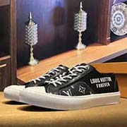  Louis Vuitton 路易·威登 LV18年官網新款同步上市 海外直郵原版專業復刻 頭層牛皮與原版帆布精良組合 側面logo以原版“同點多次塑印”技術印制 更有立體感和凸出手感 肯定比市面那些