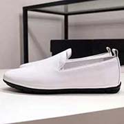  GUCCI 古奇專柜同款高品質休閑樂福鞋 鞋面采用進口意大利小牛皮 內里采用高等進口環保豬皮 和舒適超軟耐磨橡膠大底 代工級別工藝 真正的 品質 非市場一般品質 碼數 38-43