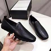  GUCCI 古奇專柜同款高品質休閑樂福鞋 鞋面采用進口意大利小牛皮 內里采用高等進口環保豬皮 和舒適超軟耐磨橡膠大底 代工級別工藝 真正的 品質 非市場一般品質 碼數 38-43