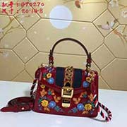 gucci古奇GUCCI新款 怦然心動 全新牛皮哈密瓜紋 精良展現 仙范兒是一定有的 而且比厚重的面料更勝一籌 百看不厭～～真的超級超級美 型號: 470270尺寸：寬20*高14*側寬8