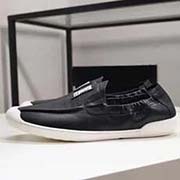  GUCCI 古奇專柜同款高品質休閑豆豆鞋 踩腳兩用 鞋面采用進口意大利小牛皮 內里采用高等進口環保豬皮 和舒適超軟耐磨橡膠大底 代工級別工藝 真正的 品質 非市場一般品質 碼數 38-43