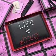 GUCCI古奇 不管是用料 做工 logo 鋼印 編碼 走線 每一個細節都將古奇的精彩內涵表現得淋漓盡致 質量保證 售后無擔憂 原廠材料！實物拍攝 質量如圖可見 型號：445597尺寸：30*20