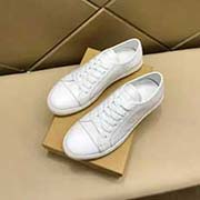  GUCCI 高等 男士2018專柜同步發售 碼數：38-44 頭 進口牛皮 頭層羊皮內里。完全一比一復刻 獨家活動成型底超級舒適 原廠跟單貨 高品質 可隨意進出專柜 歡迎對比