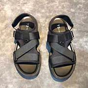  Y-3 新款拖鞋采用進(jìn)口布+滴膠高等1:1開(kāi)模定制 原版升級(jí)版大底 更輕便 防滑 市場(chǎng)高等品質(zhì)時(shí)尚主打潮流 百時(shí)尚款 潮人畢備碼數(shù)：38-44