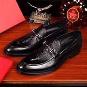 p菲拉格慕精良演繹.專柜同步款.紳士潮人百搭款鱷魚紋樂(lè)福鞋.進(jìn)口牛皮壓紋 .柔軟舒適.純手工縫制車線.橡膠防滑耐磨大底.