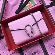 GUCCI古奇 不管是用料 做工 logo 鋼印 編碼 走線 每一個細(xì)節(jié)都將古奇的精彩內(nèi)涵表現(xiàn)得淋漓盡致 質(zhì)量保證 售后無擔(dān)憂 原廠材料！實物拍 質(zhì)量如圖可見 型號：401231尺寸：20*13*6