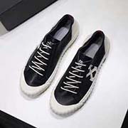 CUCHE COOD 潮牌 香港專柜新款 余文樂陳冠希同款潮牌 簡單復古風格 全系洗水做舊 統一采用進口南非大象紋牛皮洗水做舊 內里全部采用環保豬皮 透氣吸汗 獨家私模橡膠大底 款式簡約時尚 百搭復古