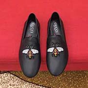 。。羊里古奇系列產(chǎn)品 眾多明星至愛 采用高等進(jìn)頭層牛皮 羊里 簡(jiǎn)約大氣而不失雅致 精良詮釋鞋履新靈感 經(jīng)典與時(shí)尚融為一體 奢華迷夢(mèng) 駕凌時(shí)尚高等品質(zhì) 值得信賴 38-45碼