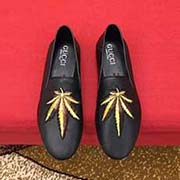 。。羊里古奇系列產品 眾多明星至愛 采用高等進頭層牛皮 羊里 簡約大氣而不失雅致 精良詮釋鞋履新靈感 經典與時尚融為一體 奢華迷夢 駕凌時尚高等品質 值得信賴 38-45碼