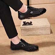 品質 新款上市 先看質量 再看價格PRADA普拉達休閑鞋 男鞋 板鞋今年新款 原版復刻 鞋面采用優質牛皮 彈力網面 綿羊皮內里 適合運動 駕車出行 以質量說話！38-44