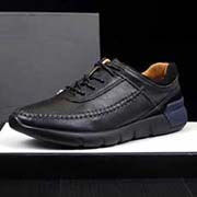 實物拍攝 ecco愛步 材料：鞋面采用牛皮 內里：牛皮內里 鞋墊 大底：橡膠發泡大底 碼數：38-44 2018時尚潮男畢備精品