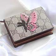 GUCCI古奇 不管是用料 做工 logo 鋼印 編碼 走線 每一個(gè)細(xì)節(jié)都將古奇的精彩內(nèi)涵表現(xiàn)得淋漓盡致 質(zhì)量保證 售后無(wú)擔(dān)憂 原廠材料！實(shí)物拍攝 質(zhì)量如圖可見 型號(hào)：456867尺寸：11*9.5*