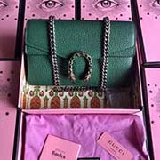 GUCCI高等原單一個(gè)結(jié)構(gòu)性超小型包 虎頭扣裝飾