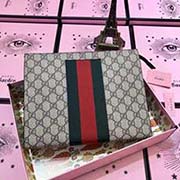 GUCCI爆款男士大氣手拿包 采用進口頭層牛皮 標志性GG織帶超大容量 攜帶方便 男士畢備 原單品質．做工精細．實物拍攝 型號：475316 顏色：啡皮PVC 尺寸：26*20*6cm