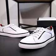 2018獨(dú)家新款GUCCi法國限量版高等版本新懶人休閑鞋 品質(zhì) 潮流休閑時(shí)尚 超柔軟生膠大底 歐洲進(jìn)口頭層牛皮 內(nèi)里頭層豬皮透氣防臭 論材料做工完勝市場所有版本 高高等版本品質(zhì)出貨 實(shí)物拍攝 凸顯