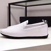  GUCCI 古奇專柜同款高品質休閑樂福鞋 鞋面采用進口意大利小牛皮 內里采用高等進口環保豬皮 和舒適超軟耐磨橡膠大底 代工級別工藝 真正的 品質 非市場一般品質 碼數 38-43