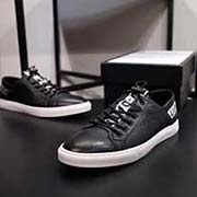 2018獨(dú)家新款off-white-GUCCi聯(lián)名國外限量版高等版本新懶人休閑鞋 品質(zhì) 潮流休閑時尚 超柔軟生膠大底 歐洲進(jìn)口頭層牛皮 內(nèi)里頭層豬皮透氣防臭 論材料做工完勝市場所有版本 高高等版本